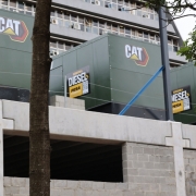 Originalmente produzidos na cor amarela, os geradores receberam adaptações para cumprir as exigências da encomenda Procergs